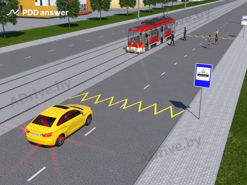 Когда можно возобновить движение водителю жёлтого автомобиля, остановившемуся, чтобы предоставить преимущество пешеходам, совершающим посадку (высадку)?