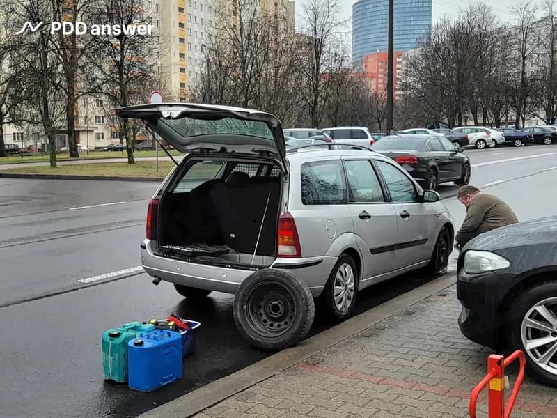 Разрешается ли установка на легковом автомобиле шин с различным рисунком протектора?
