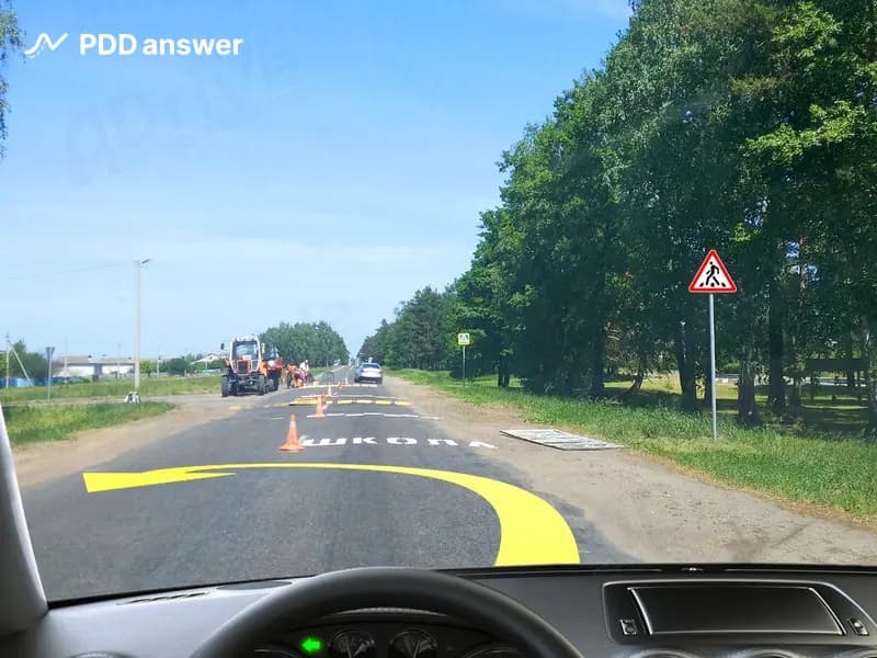 Разрешён ли Вам разворот в указанном месте, если видимость дороги в обоих направлениях более 100 метров?