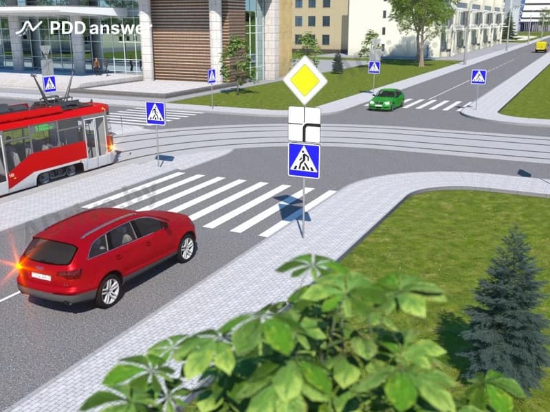 В показанной ситуации водитель красного легкового автомобиля: