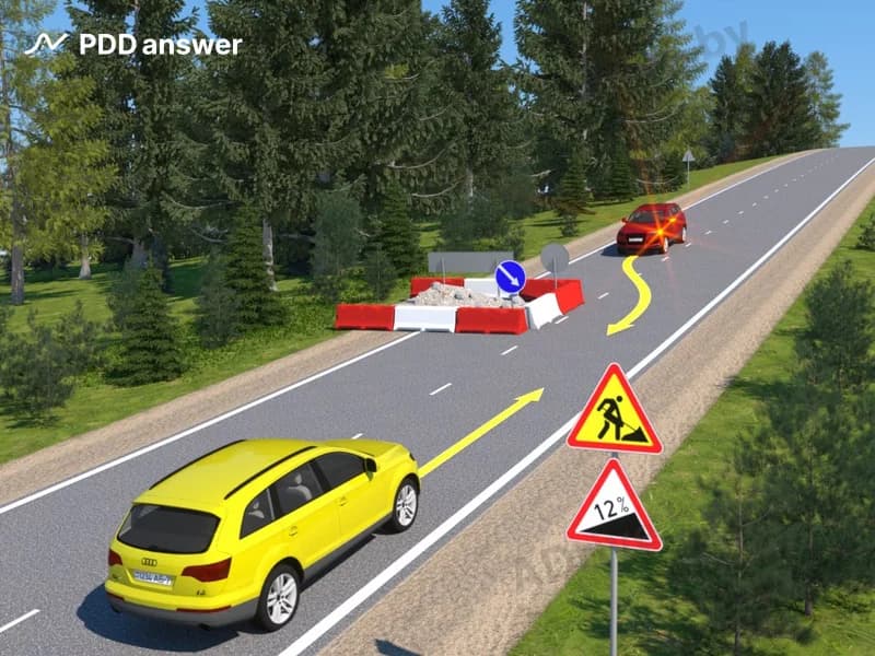 Кто из водителей в показанной ситуации обязан уступить дорогу (дорожный знак установлен непосредственно в начале подъёма)?