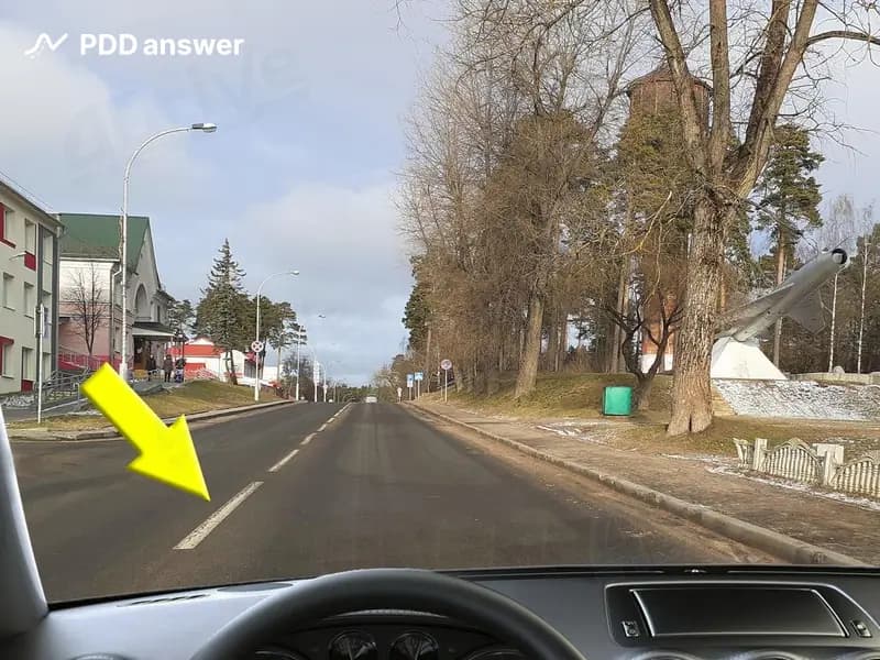 О чём  Вас информирует увеличение длины штрихов прерывистой линии горизонтальной дорожной разметки и сокращение расстояния между ними?