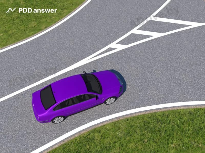 Нарушил ли Правила дорожного движения водитель легкового автомобиля, двигаясь, как показано на рисунке?