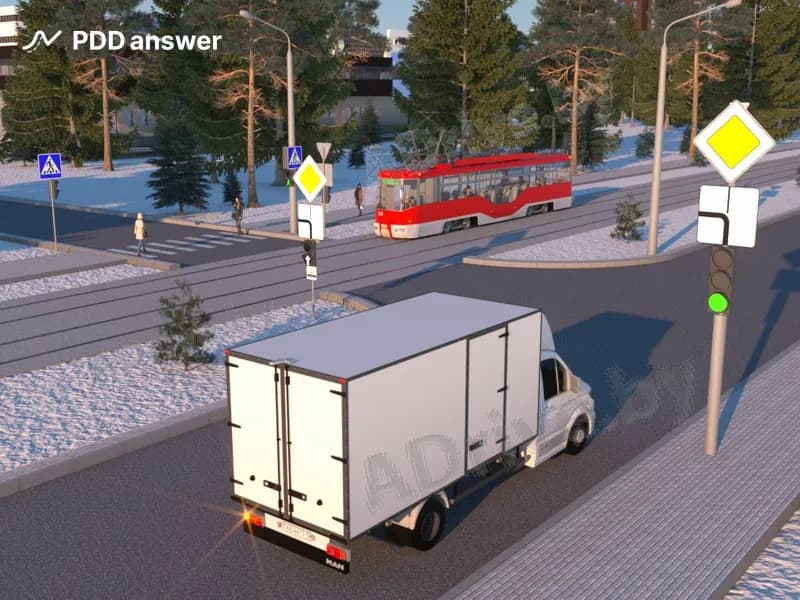 При проезде показанного на рисунке перекрёстка водитель грузового автомобиля: