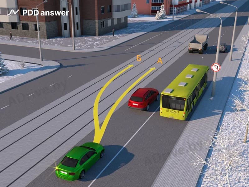 По какой из показанных траекторий разрешается выполнить опережение водителю зелёного легкового автомобиля?