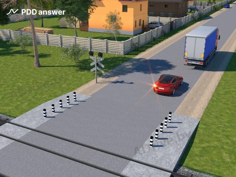 Разрешается ли водителю легкового автомобиля произвести обгон в показанной ситуации?