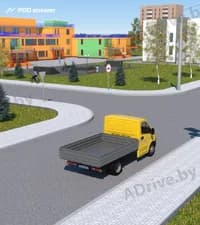 В каких направлениях разрешено продолжать движение водителю грузового автомобиля?