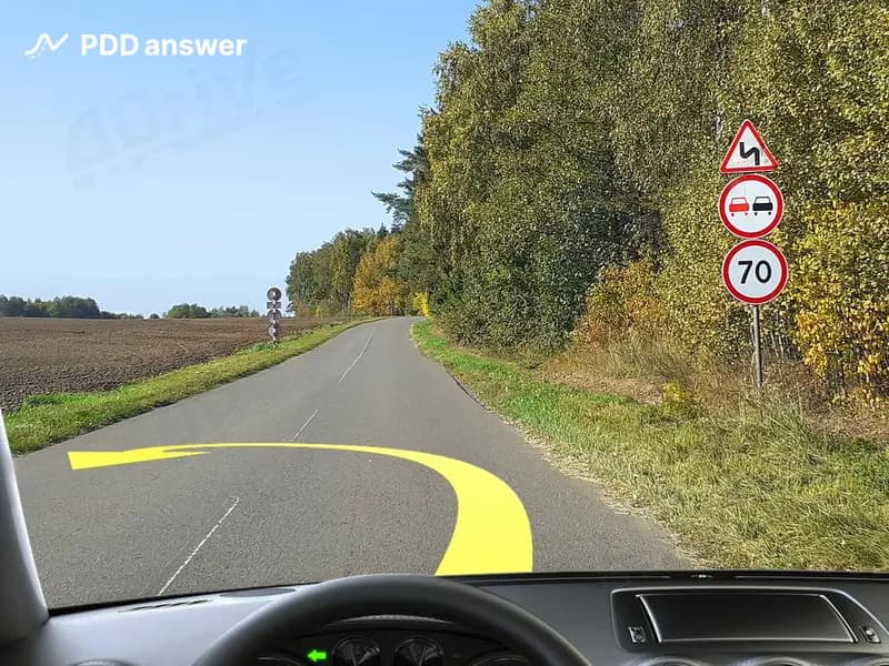 Разрешено ли Вам развернуться в показанной ситуации вне населённого пункта, если видимость дороги сзади не менее 100 метров?