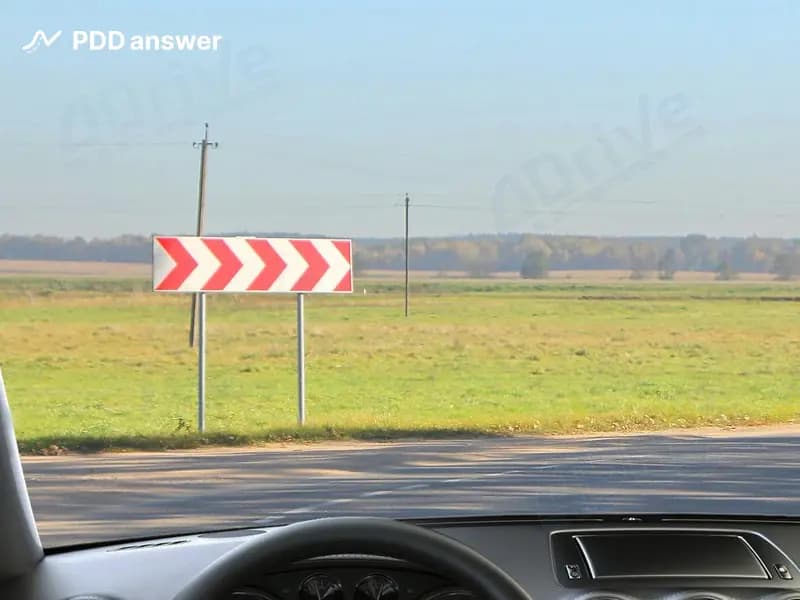 О чём может информировать участников дорожного движения показанный дорожный знак?