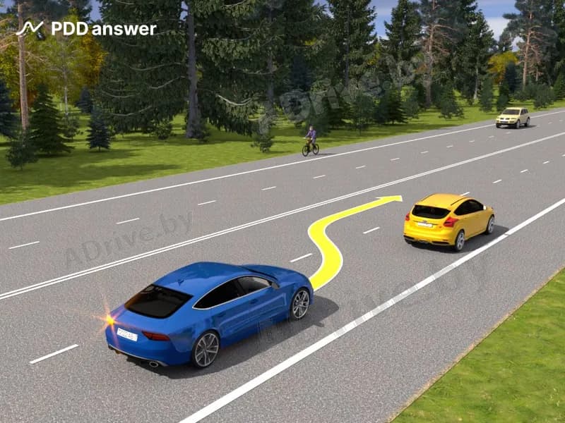 Что в показанной ситуации намерен выполнить водитель синего легкового автомобиля?