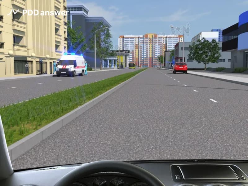 Как Вы должны поступить, приближаясь в показанной ситуации к остановившемуся автомобилю скорой помощи с включёнными маячками?