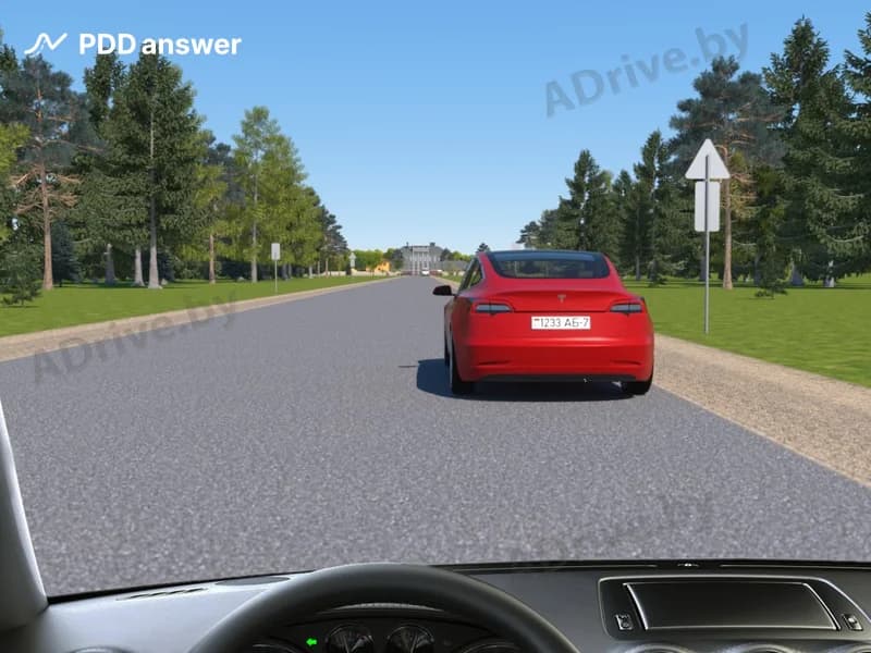 Разрешается ли Вам в показанной обстановке сразу за железнодорожным переездом обогнать автомобиль, движущийся перед Вами с небольшой скоростью?