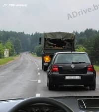 Разрешено ли Вам, управляя легковым автомобилем, выполнить обгон двух транспортных средств в показанной ситуации?
