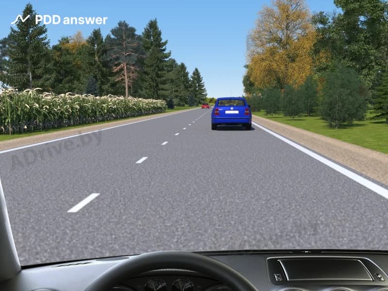 Разрешено ли Вам, управляя легковым автомобилем, выполнить обгон в показанной ситуации?