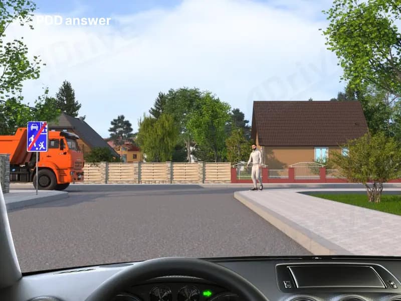 Поворачивая направо, Вы в показанной ситуации: