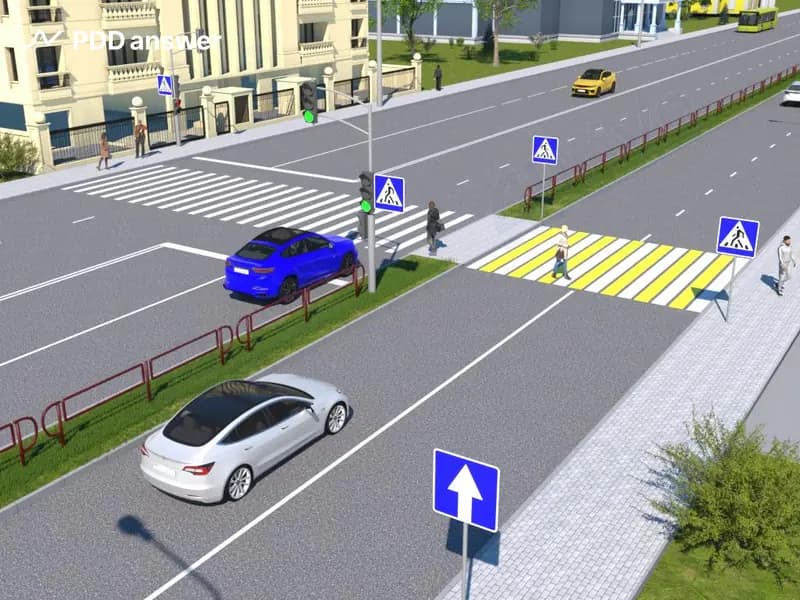 Сколько всего проезжих частей имеет изображённая на рисунке дорога?