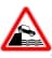 О чём информирует водителей дорожный знак, изображённый на рисунке?