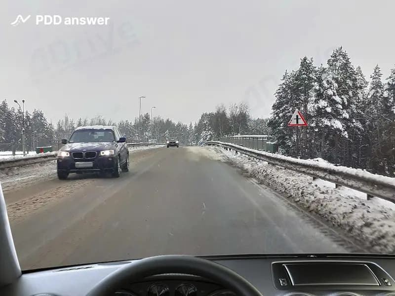 В каком из ответов наиболее полно перечислены действия, запрещённые на путепроводах?