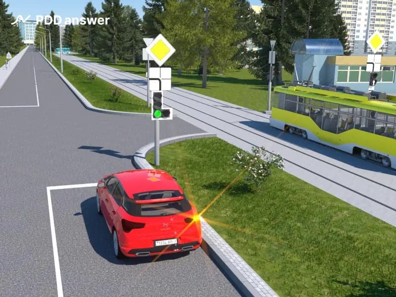 При повороте направо в показанной ситуации водитель легкового автомобиля: