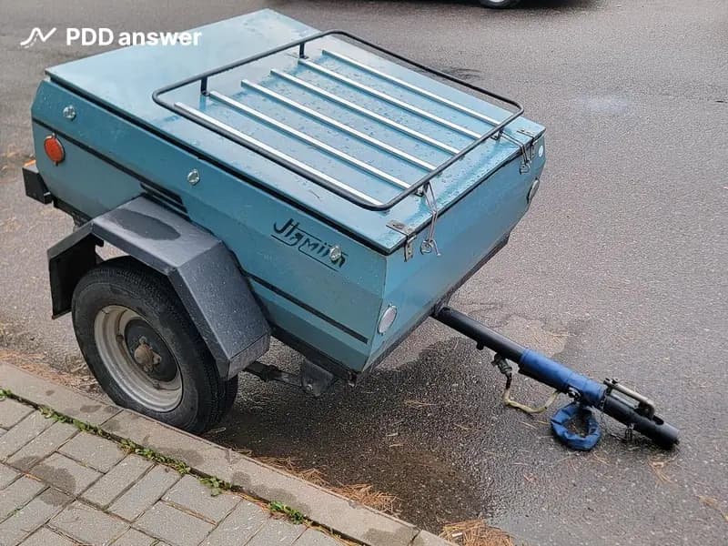 При наличии какой из перечисленных неисправностей прицепа запрещено осуществлять его буксировку даже к месту ремонта?