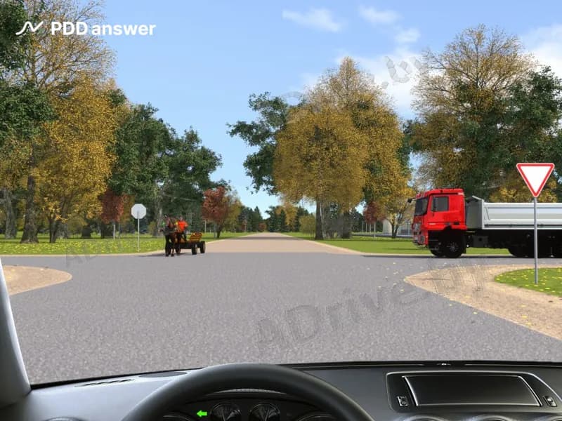 При повороте налево в показанной ситуации Вы: