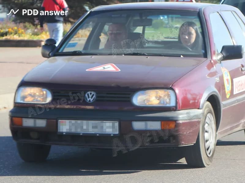 Является ли лицо, обучаемое управлению механическим транспортным средством, водителем?