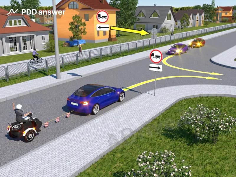 Разрешено ли в показанной ситуации водителям повернуть в направлении, показанном стрелками?