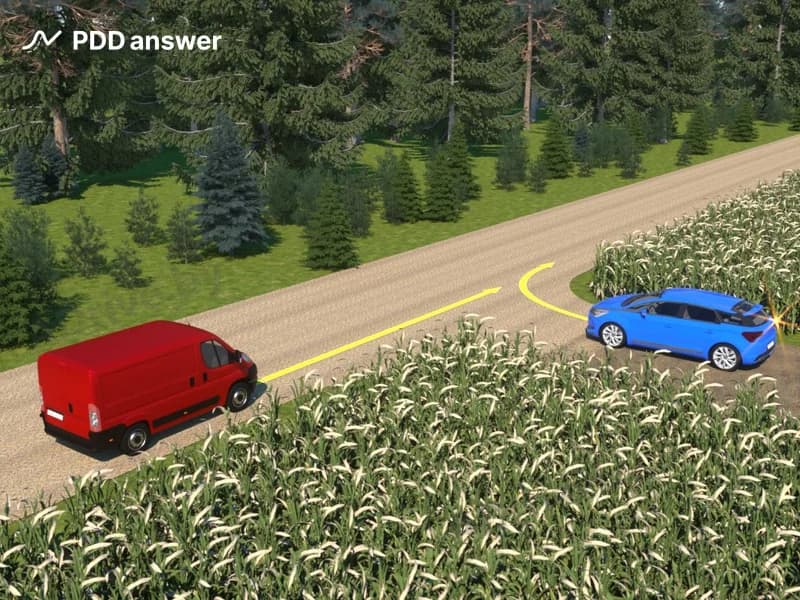 Какой из автомобилей находится на главной дороге?