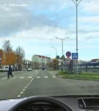 В показанной ситуации Вы, управляя легковым автомобилем:
