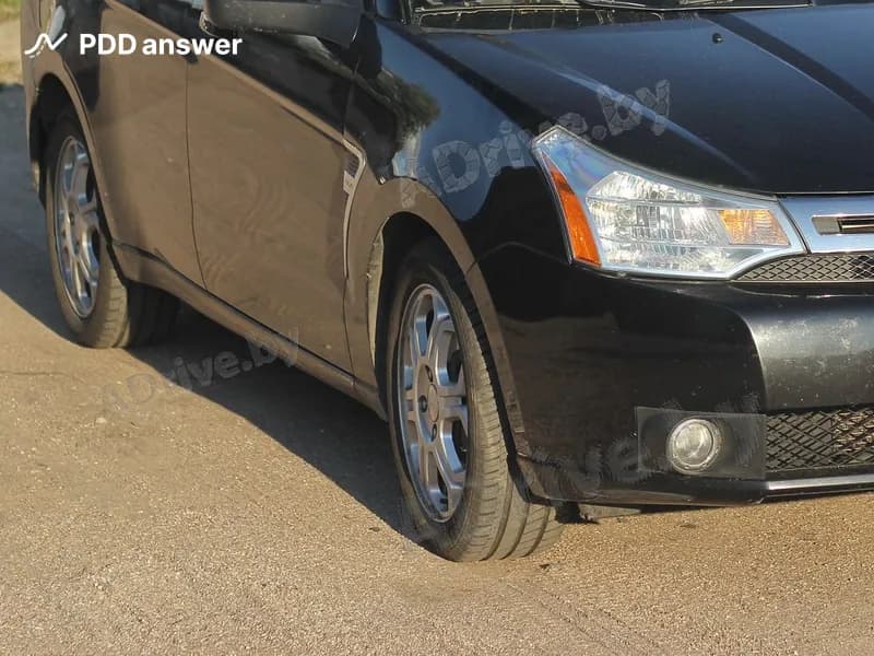 Какая минимальная остаточная высота рисунка протектора шин легковых автомобилей (за исключением квадрициклов) допускается Правилами дорожного движения для участия в дорожном движении (кроме зимних шин механических транспортных средств, предназначенных для эксплуатации на обледеневшем или заснеженном дорожном покрытии во время эксплуатации на указанном покрытии)?