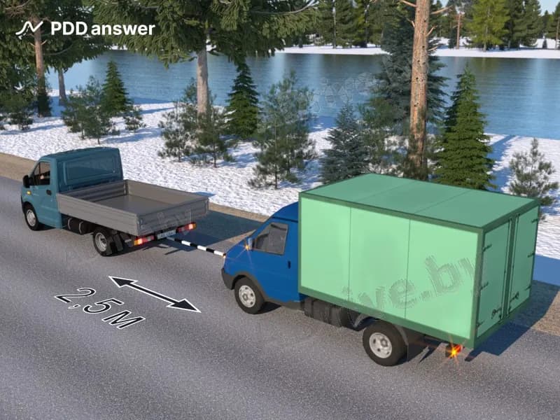 Соответствует ли расстояние между буксирующим и буксируемым транспортными средствами, разрешённому Правилами дорожного движения для такого способа буксировки?