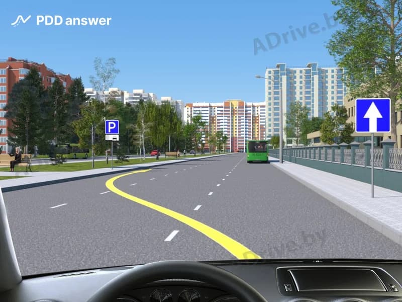 Обязаны ли Вы, управляя легковым автомобилем, показывать сигнал поворота при остановке у левого края проезжей части дороги?