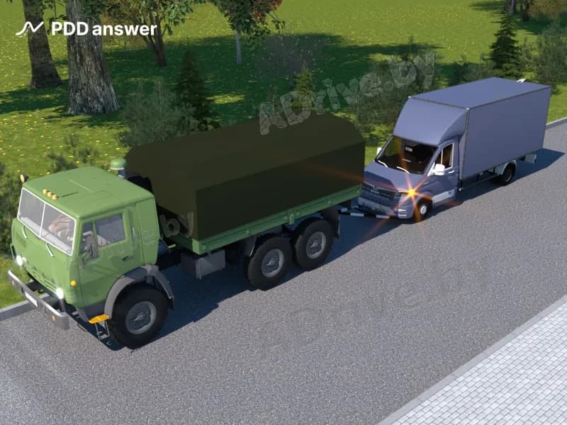 В каком из перечисленных случаев разрешается перевозка пассажиров при буксировке механического транспортного средства при помощи сцепки?