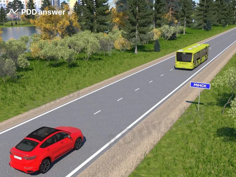 Водитель какого автомобиля движется по территории населённого пункта?
