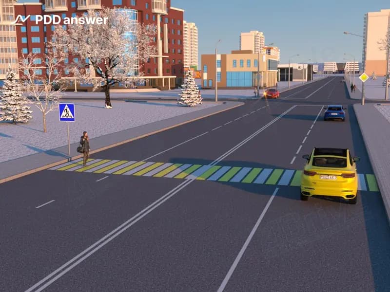 Предоставил ли преимущество пешеходу в показанной ситуации водитель жёлтого легкового автомобиля?