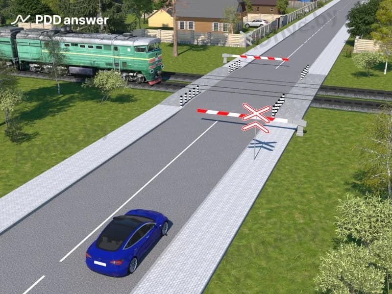 На каком расстоянии от шлагбаума необходимо остановиться водителю легкового автомобиля в показанной ситуации?