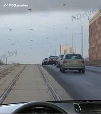 Разрешается ли Вам, управляя легковым автомобилем, произвести опережение по трамвайным путям попутного направления при условии, что крайняя правая полоса движения свободна?