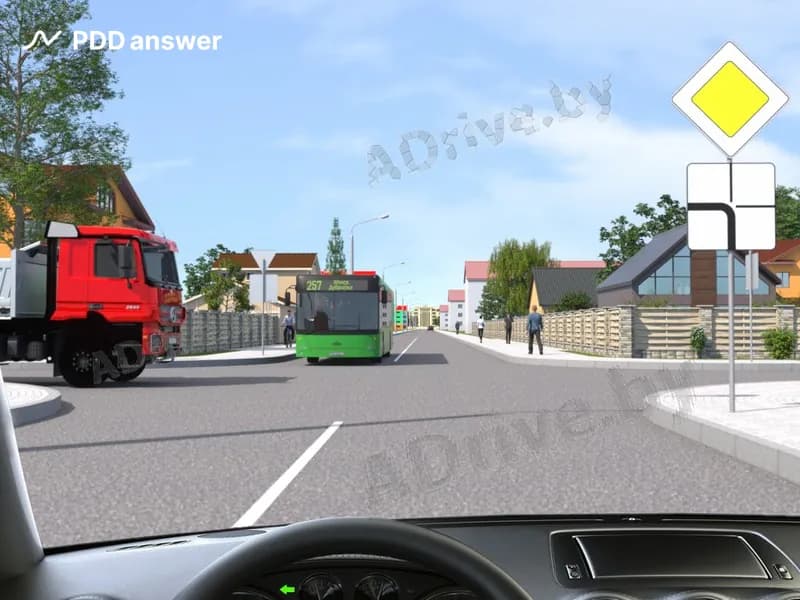 В показанной ситуации при повороте налево Вы, управляя легковым автомобилем: