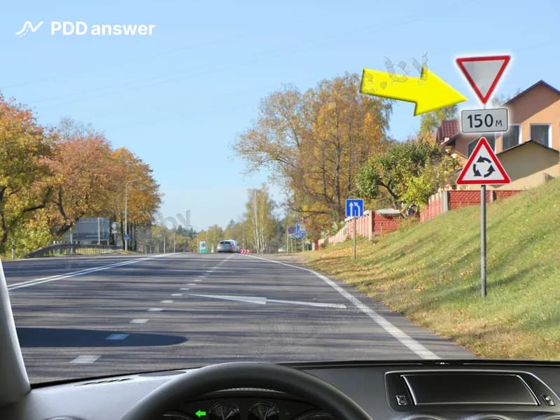 Что означает показанное сочетание дорожных знаков?