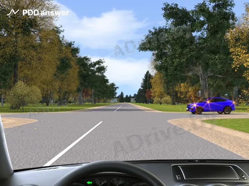 Как Вы должны поступить в показанной ситуации, намереваясь повернуть на перекрёстке налево?