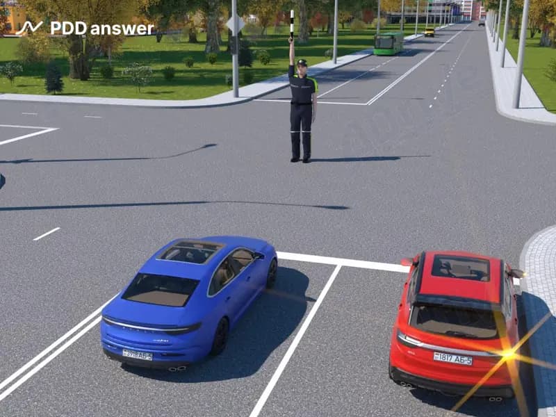 Каким транспортным средствам разрешено продолжить движение в показанной ситуации?