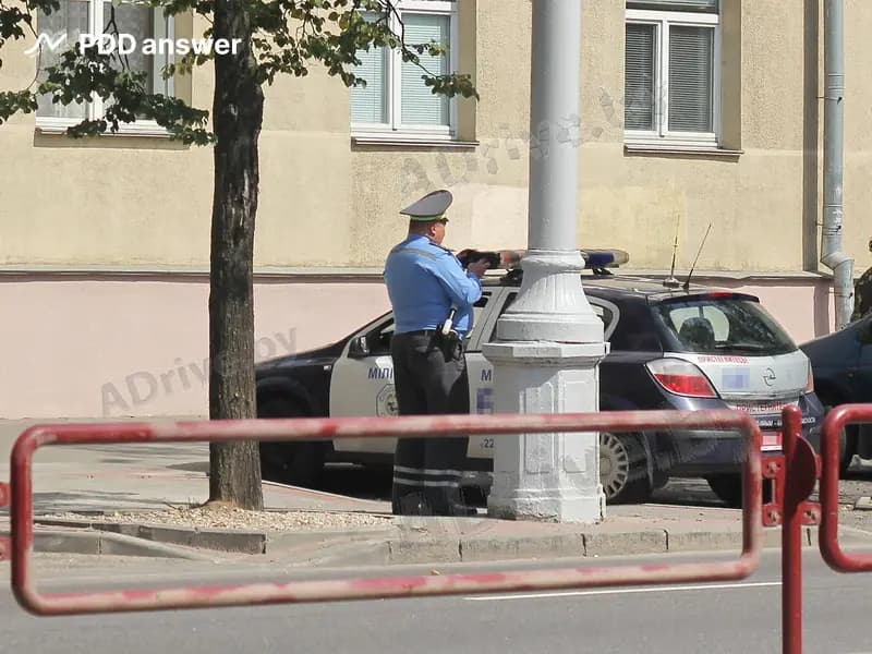 Какую ответственность должен понести водитель за превышение на 10 км/ч установленной скорости движения?