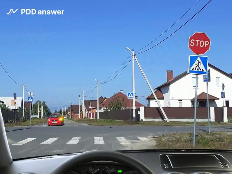 Как Вам следует поступить в показанной ситуации, если Вы намерены повернуть направо?