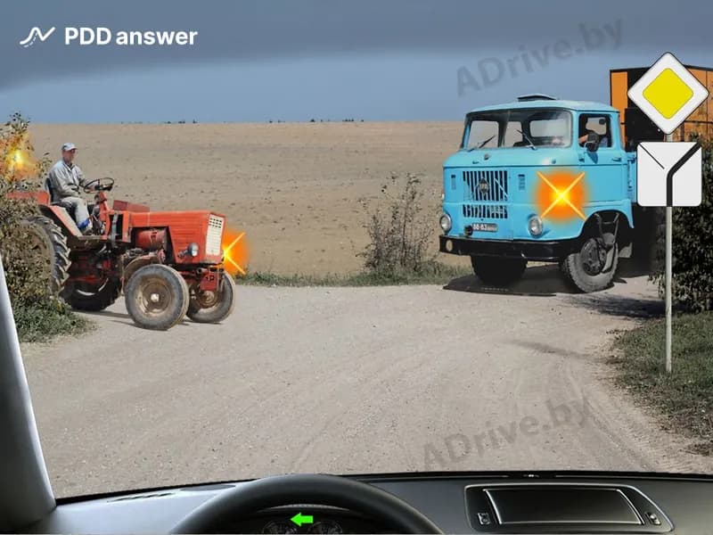 При повороте налево Вы в показанной ситуации: