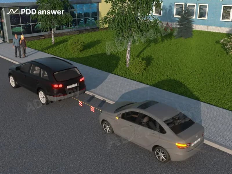 Разрешается ли буксировать с помощью гибкой сцепки автомобиль, у которого исправно рулевое управление, но неисправна рабочая тормозная система?