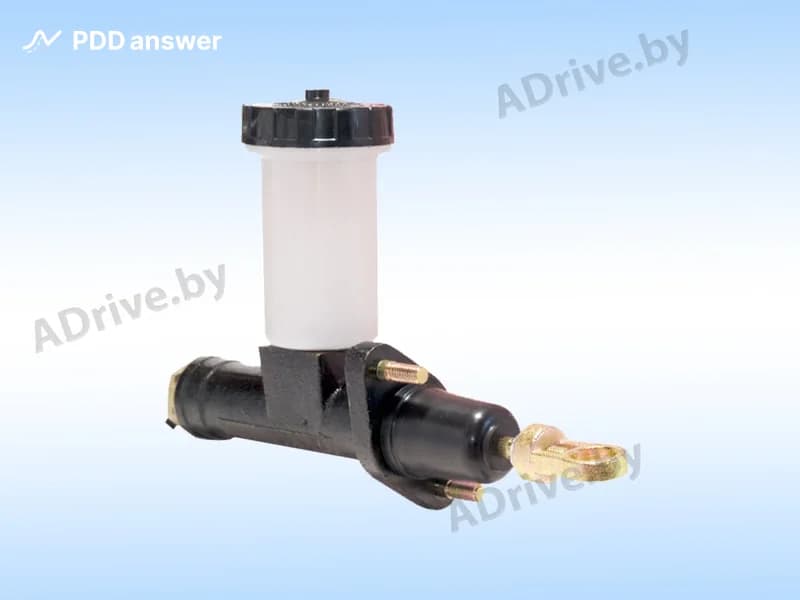 Какая жидкость применяется в гидравлическом приводе выключения сцепления?