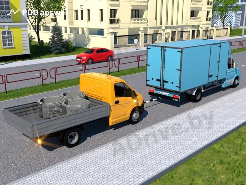 Является ли показанный состав транспортных средств комбинированным транспортным средством?