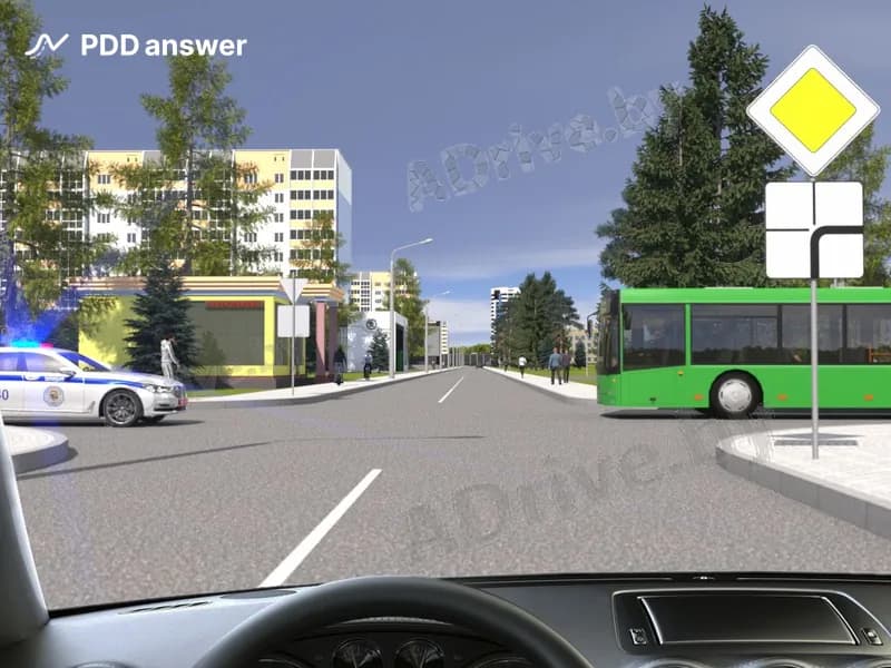 Как Вам следует поступить, если Вы намерены продолжить на перекрёстке движение прямо?