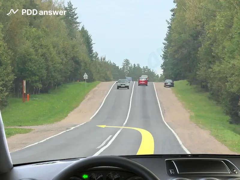 Кто пользуется преимуществом в показанной ситуации, если Вы намерены повернуть налево?