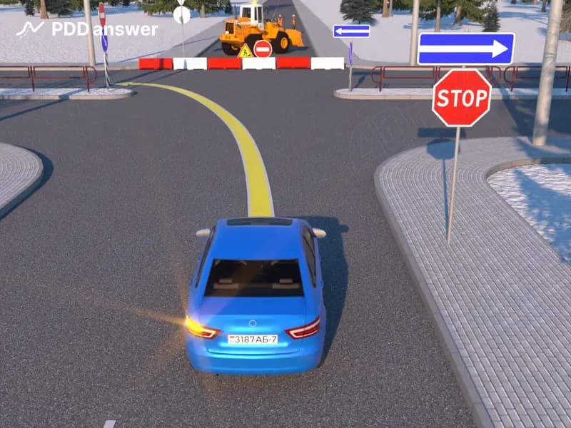 Разрешено ли водителю легкового автомобиля повернуть налево по показанной стрелкой траектории?